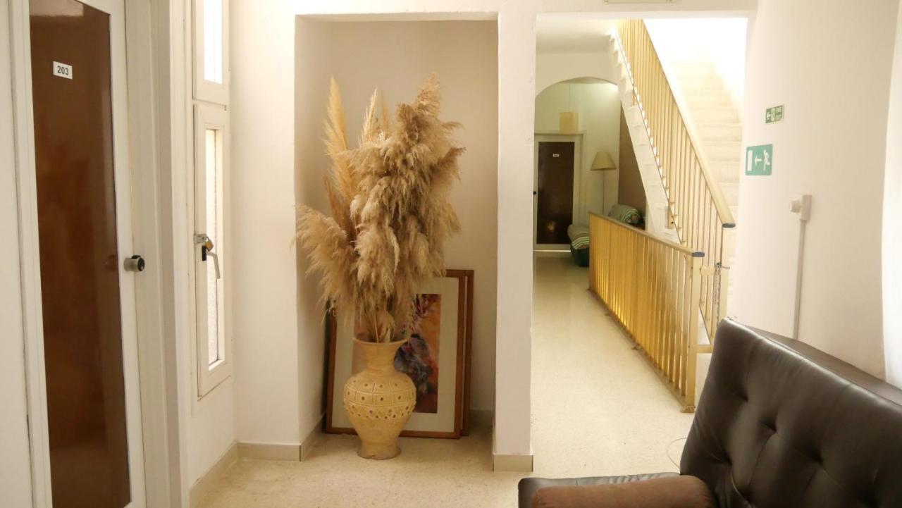 Sunstone Boutique Guest House Buġibba Buitenkant foto