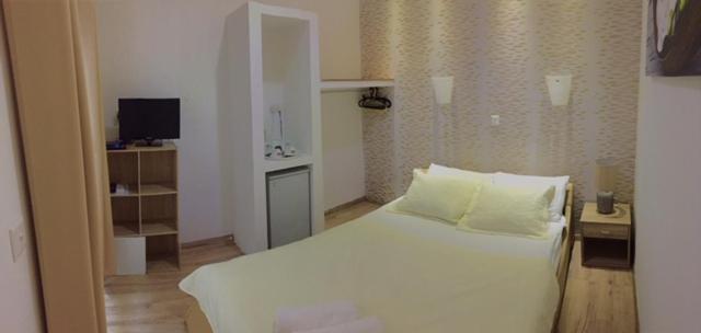 Sunstone Boutique Guest House Buġibba Buitenkant foto